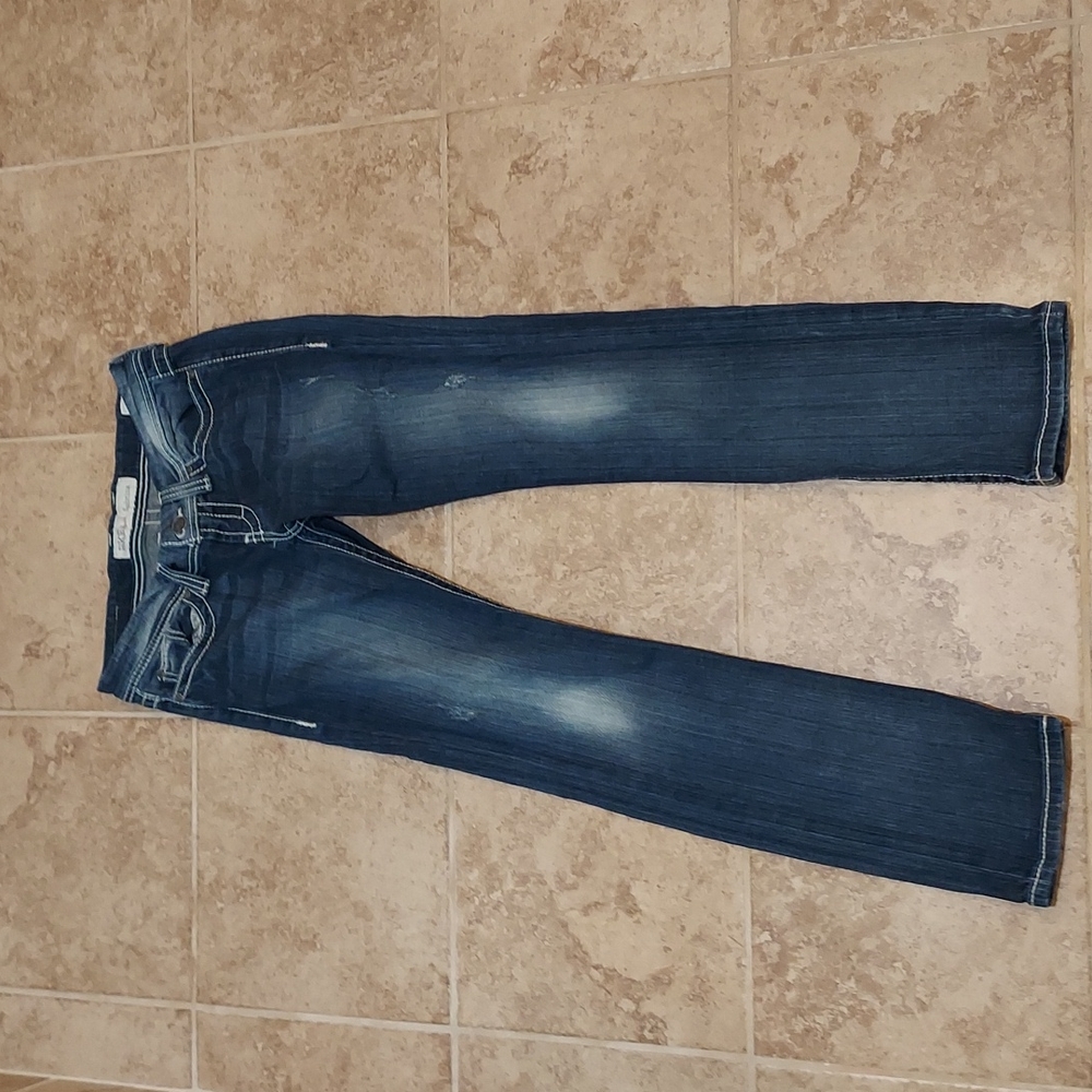 BKE Sabrina Size 28 x 31-1/2 Jeans